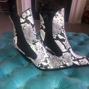 Snakeskin Leather Boots